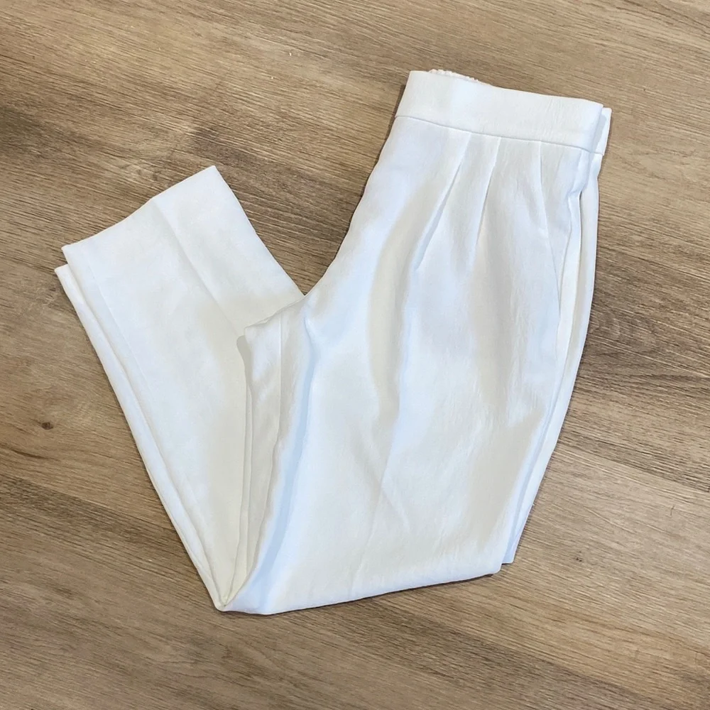 Babaton Cohen Cropped White Pants - Picture 2 of 13